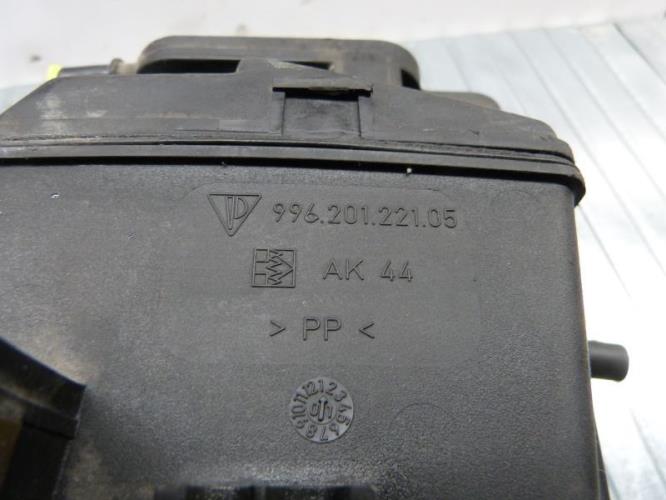 Canister PORSCHE BOXSTER 1 986 CABRIOLET Essence