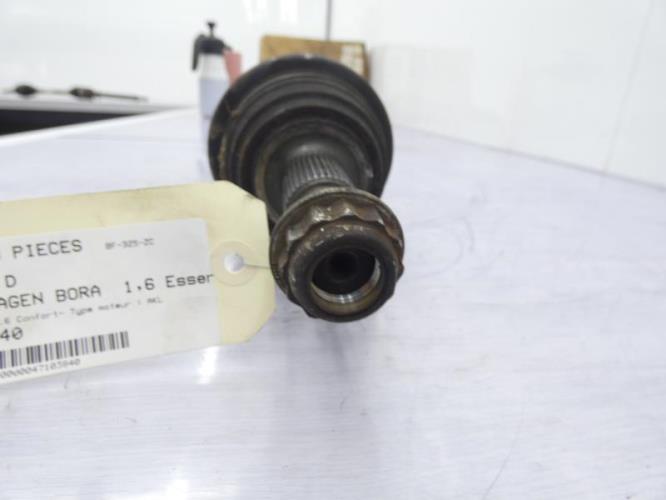 Cardan droit (transmission) VOLKSWAGEN BORA Essence