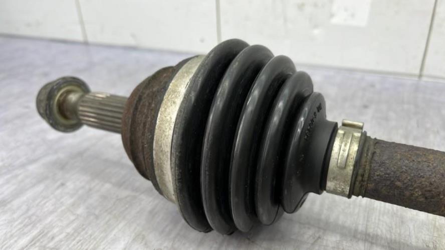 Cardan gauche (transmission) VOLKSWAGEN POLO 3 PHASE 1 Essence