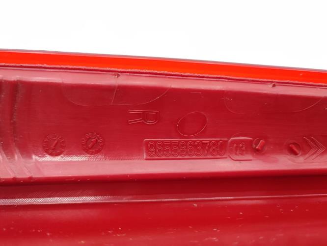 Catadioptre arriere droit CITROEN C4 1 PHASE 2