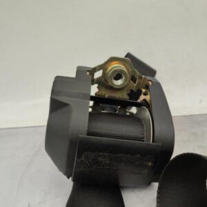 Ceinture arriere droit FORD FIESTA 4 PHASE 2 Essence