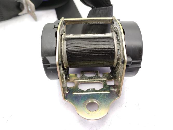 Ceinture arriere droit FORD FIESTA 5 PHASE 1 Diesel