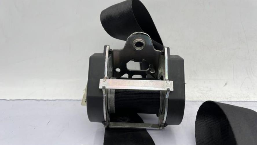 Ceinture arriere droit VOLKSWAGEN GOLF 6 Diesel