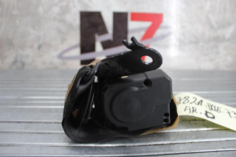 Ceinture arriere droit VOLKSWAGEN TOURAN 1 PHASE 1 Diesel