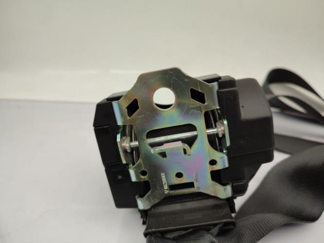 Ceinture arriere droit VOLKSWAGEN POLO 5 PHASE 1 Diesel