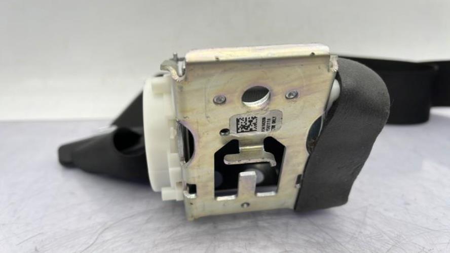 Ceinture arriere droit BMW X3 F25 PHASE 1 Diesel