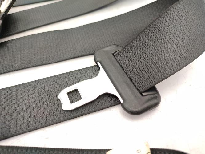 Ceinture arriere droit TOYOTA YARIS 3 PHASE 1 Diesel