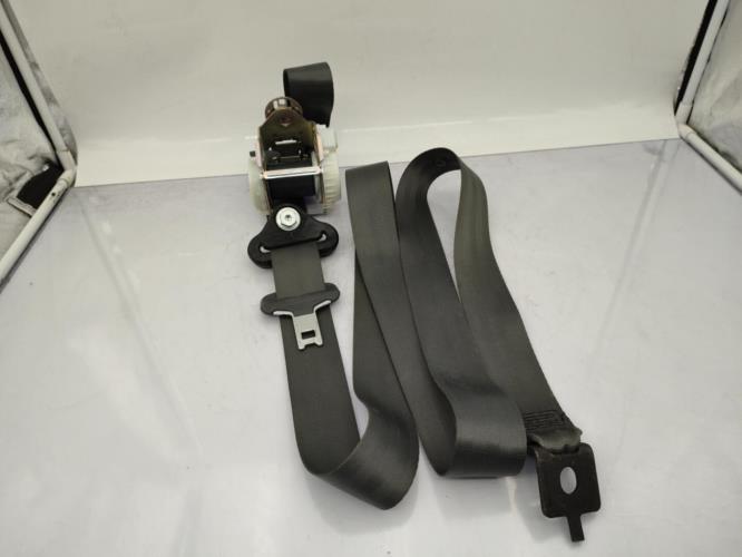 Ceinture arriere droit RENAULT CLIO 3 PHASE 2 BREAK