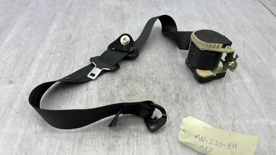 Ceinture arriere droit RENAULT TWINGO 2 PHASE 1 Essence