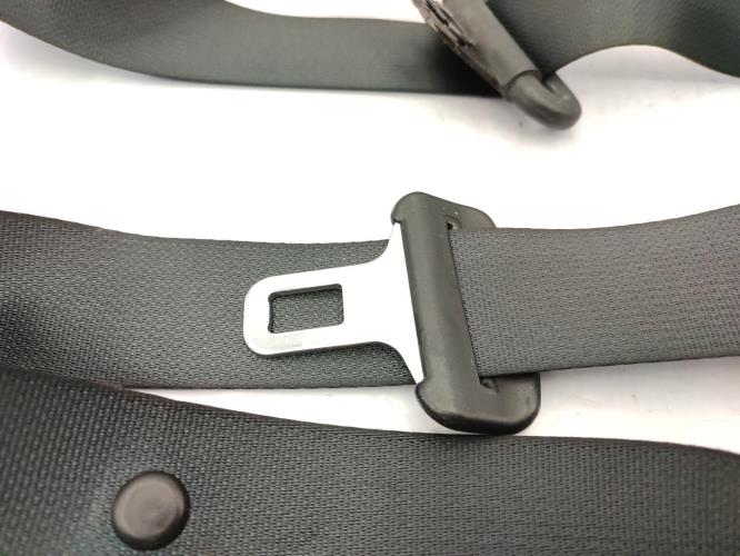 Ceinture arriere droit NISSAN ALMERA TINO PHASE 2 Essence