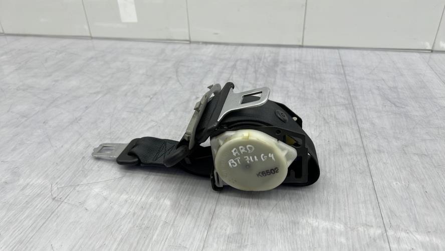 Ceinture arriere droit NISSAN ALMERA TINO PHASE 2 Diesel