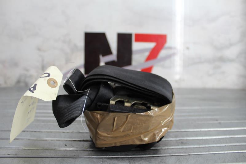 Ceinture arriere droit PEUGEOT 205 PHASE 2 Essence