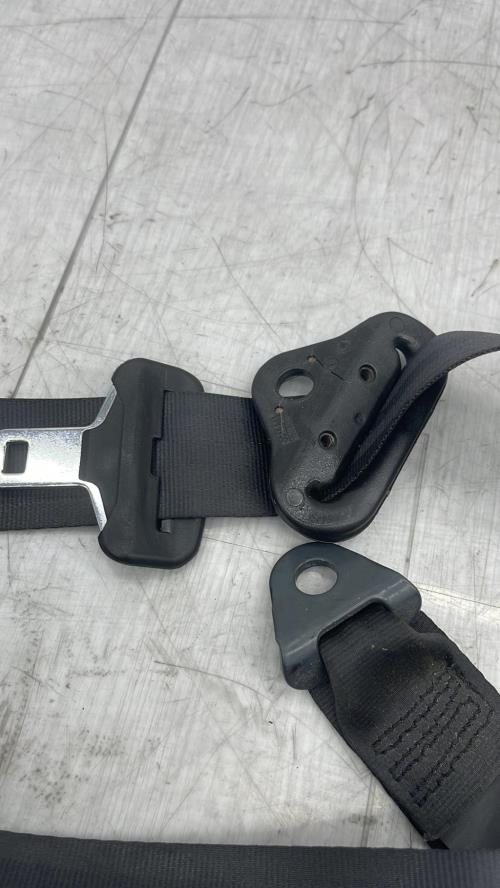 Ceinture arriere droit PEUGEOT 207 PHASE 1 Essence