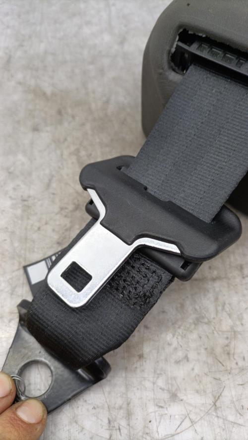 Ceinture arriere droit CITROEN C3 2 PHASE 1 Essence