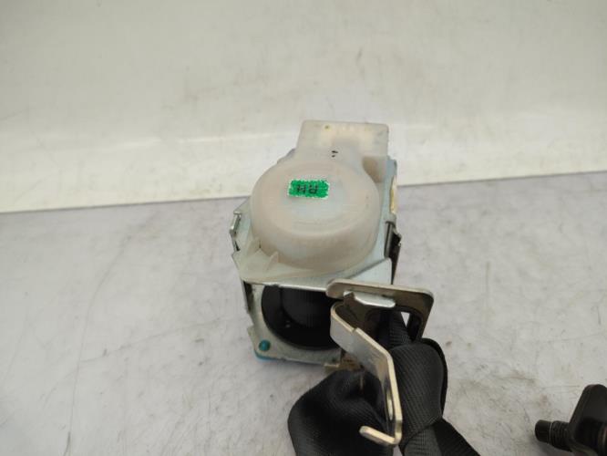 Ceinture arriere droit KIA CEE-D 1 SPORT WAGON PHASE 1 BREAK Diesel