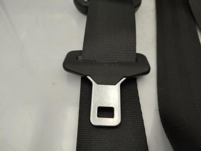 Ceinture arriere gauche FORD KA 2 PHASE 2 Essence