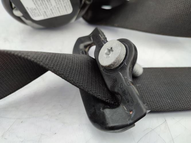 Ceinture arriere gauche MERCEDES CLASSE A 169 PHASE 1 Diesel