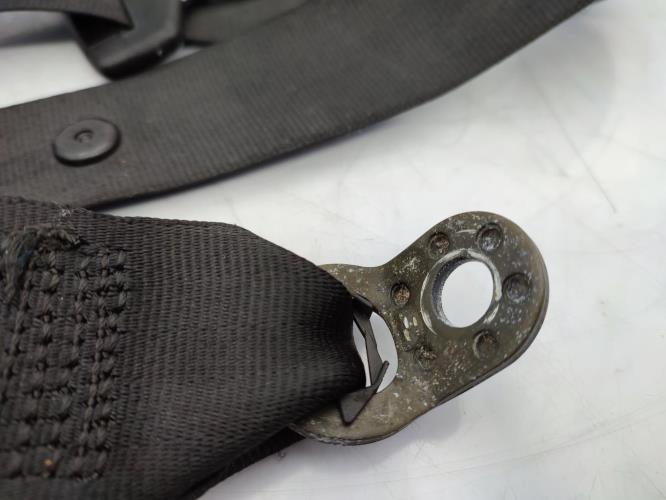 Ceinture arriere gauche VOLKSWAGEN GOLF 4 Essence