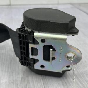 Ceinture arriere gauche VOLKSWAGEN GOLF 6 Diesel