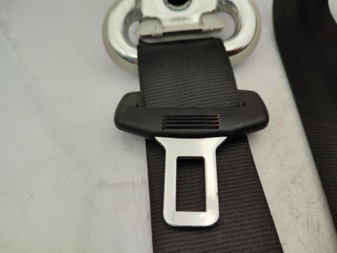 Ceinture arriere gauche VOLKSWAGEN CADDY 3 PHASE 1 Diesel