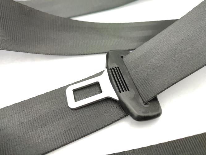 Ceinture arriere gauche SKODA FABIA 2 PHASE 2 Essence