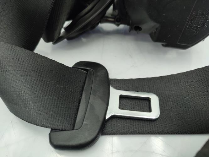 Ceinture arriere gauche VOLKSWAGEN POLO 5 PHASE 1 Diesel