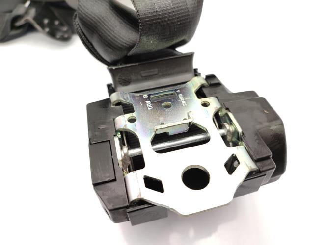 Ceinture arriere gauche VOLKSWAGEN POLO 5 PHASE 1 Diesel