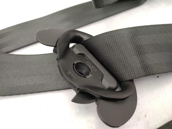 Ceinture arriere gauche VOLKSWAGEN POLO 5 PHASE 2 Essence