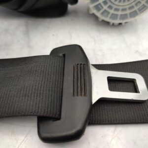 Ceinture arriere gauche VOLKSWAGEN POLO 4 PHASE 2 Essence