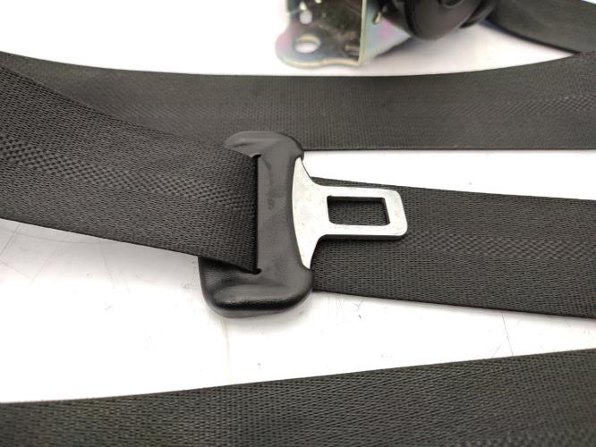 Ceinture arriere gauche TOYOTA VERSO-S PHASE 1 Essence