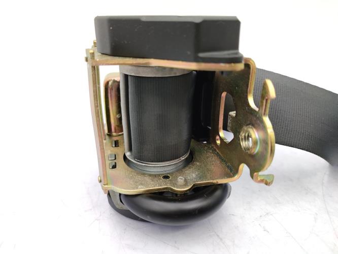 Ceinture arriere gauche RENAULT MEGANE 2 PHASE 1 Essence