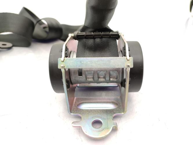 Ceinture arriere gauche DACIA DUSTER 1 PHASE 2 Essence