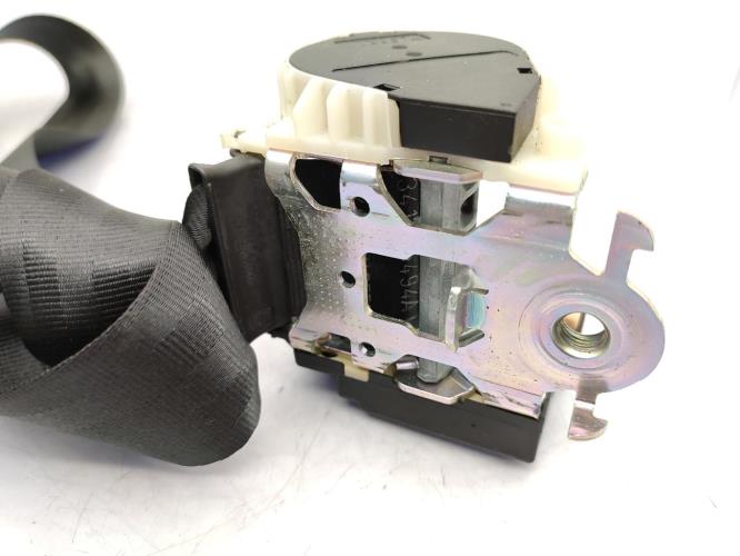 Ceinture arriere gauche RENAULT TWINGO 2 PHASE 1 Essence