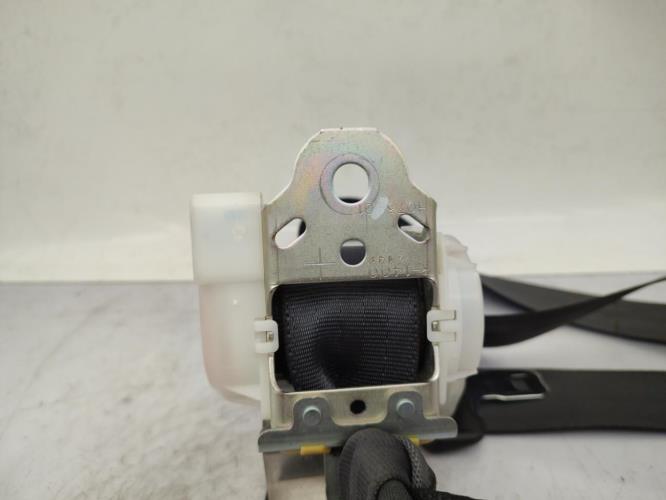 Ceinture arriere gauche SUZUKI SX4 1 Diesel