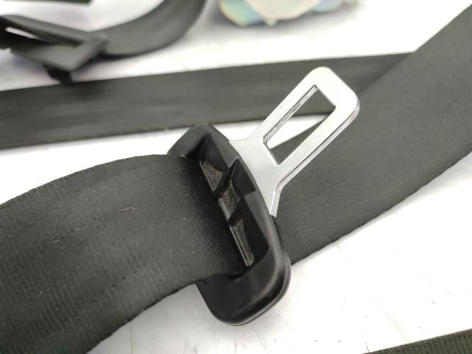 Ceinture arriere gauche PEUGEOT 3008 1 PHASE 1 Diesel