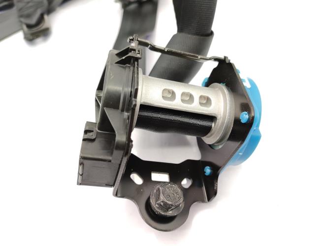 Ceinture arriere gauche KIA RIO 3 PHASE 2 Essence