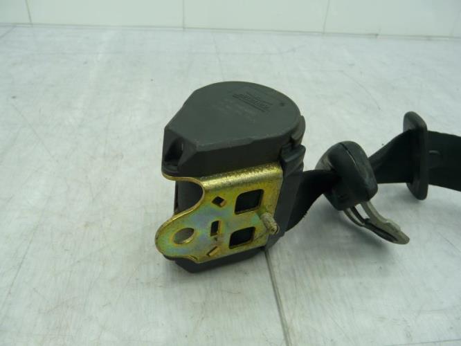 Ceinture arriere gauche VOLKSWAGEN GOLF 2