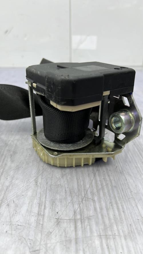 Ceinture avant droit OPEL ASTRA H TWINTOP CABRIOLET Diesel