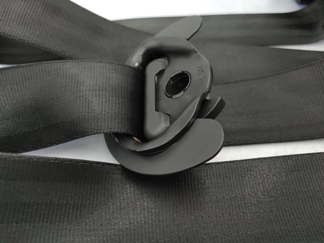 Ceinture avant droit VOLKSWAGEN TOURAN 1 PHASE 2 Diesel