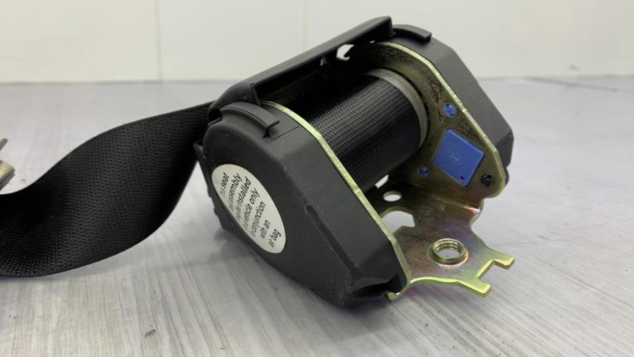 Ceinture avant droit BMW SERIE 3 E46 TOURING PHASE 1 BREAK Diesel