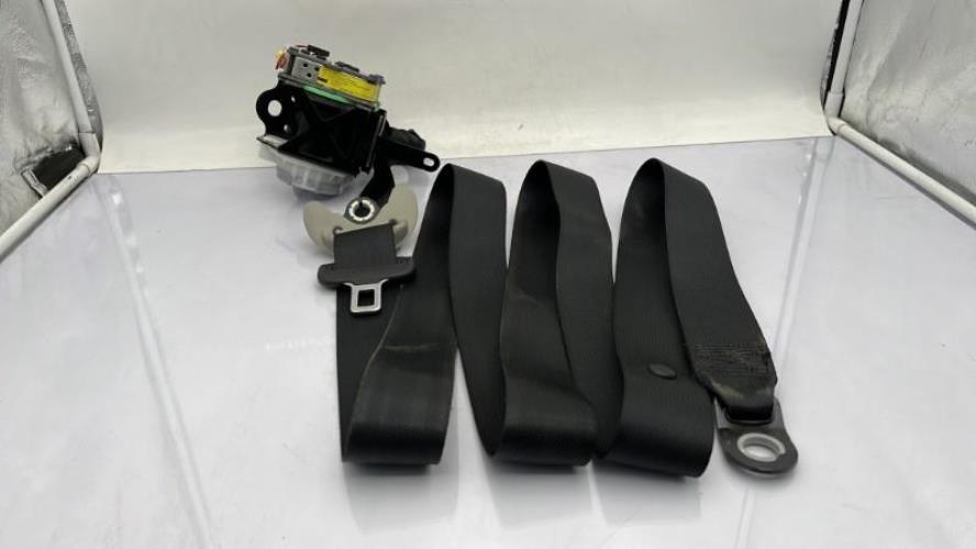 Ceinture avant droit TOYOTA AURIS 1 PHASE 1 Diesel