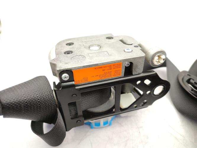 Ceinture avant droit TOYOTA YARIS 3 PHASE 1 Diesel