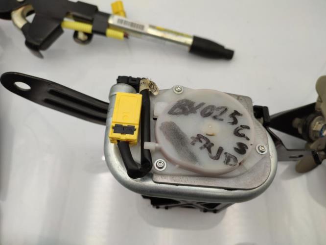 Ceinture avant droit HONDA CIVIC 8 PHASE 1 Diesel