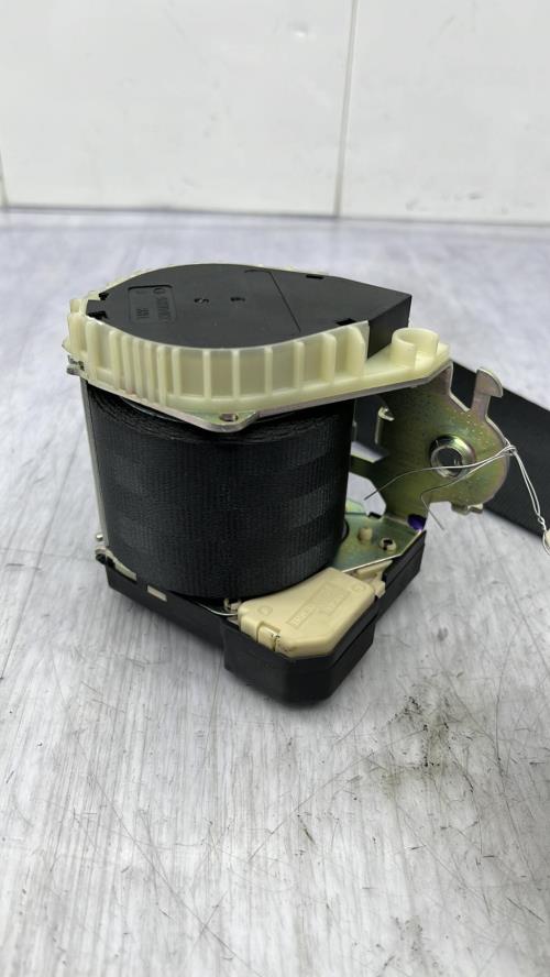 Ceinture avant droit RENAULT TWINGO 2 PHASE 1 Essence