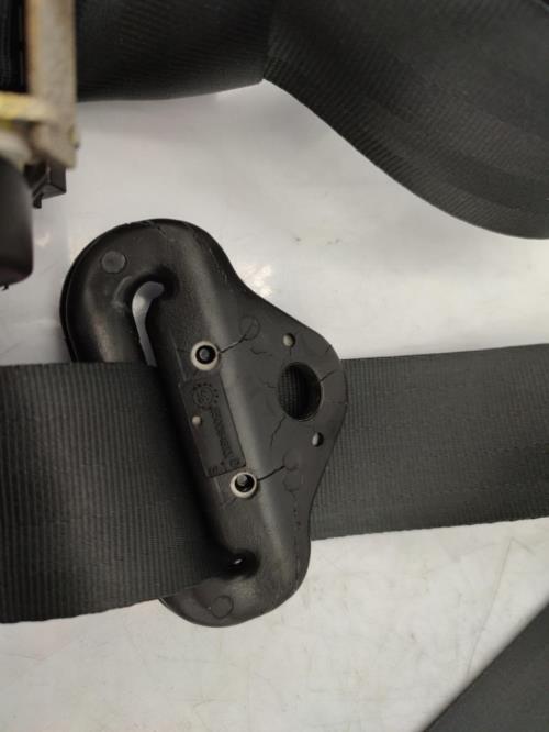 Ceinture avant droit PEUGEOT 406 COUPE Essence