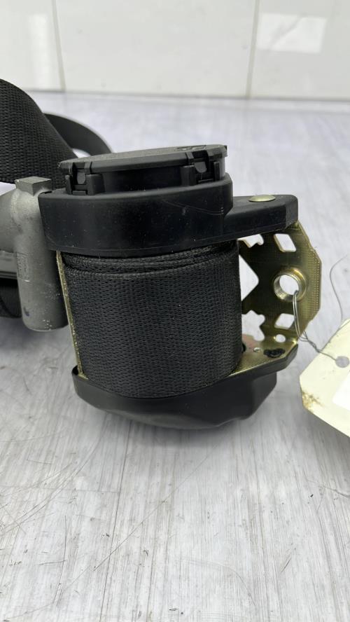 Ceinture avant droit MERCEDES CLASSE E 124 PHASE 2 Diesel