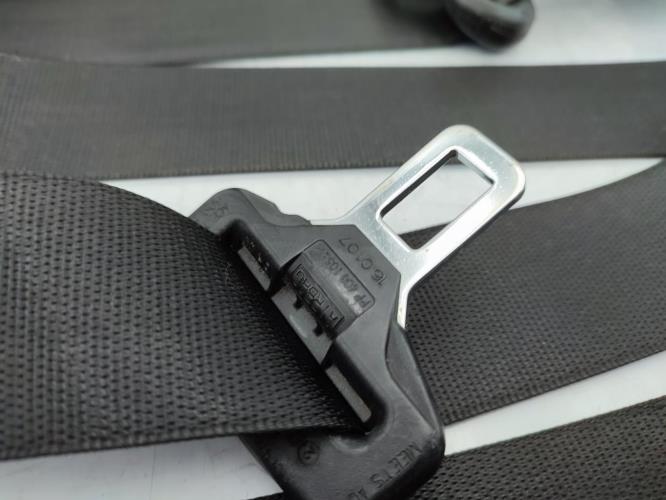 Ceinture avant gauche MERCEDES CLASSE A 169 PHASE 1 Diesel