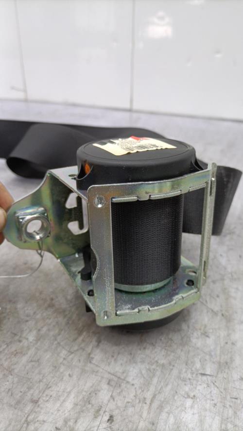 Ceinture avant gauche MINI MINI 2 R56 PHASE 1 Essence