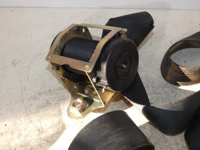 Ceinture avant gauche MINI MINI 1 R50/R53 PHASE 1 Essence