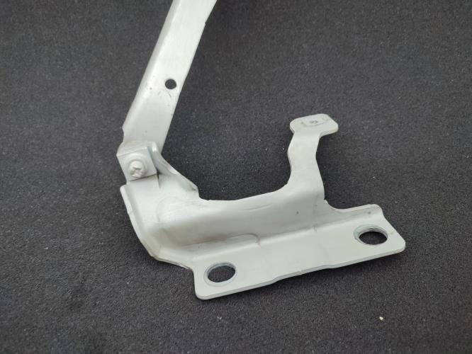 Charniere de capot VOLVO C 30 PHASE 1 Diesel